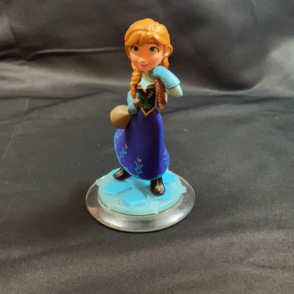 Disney infinity 1.0 and later Anna and disc. - Picture 3 of 4